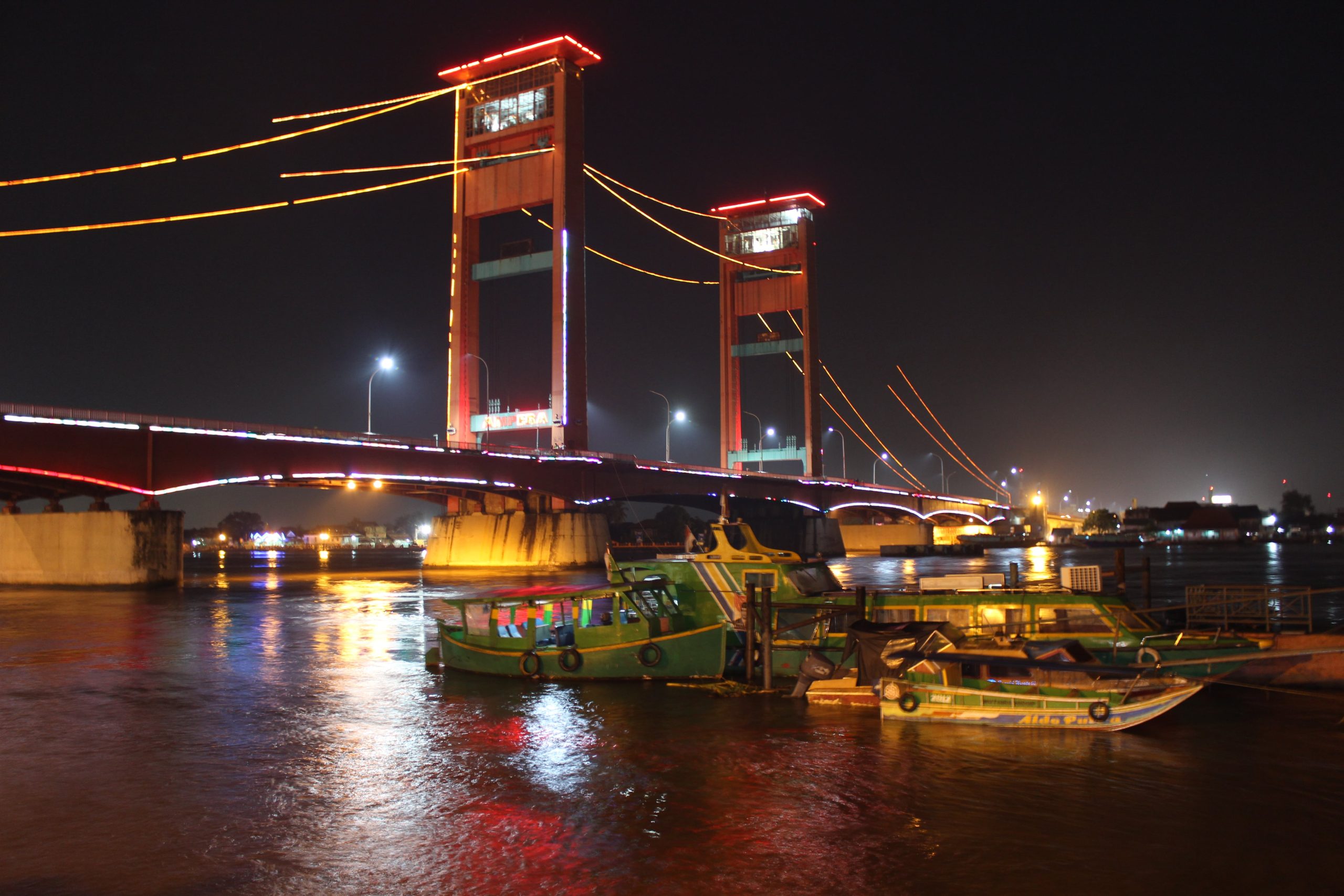 5 Destinasi Night Tourism di Indonesia yang Wajib Dicoba 2026, Pas Buat Self Reward!